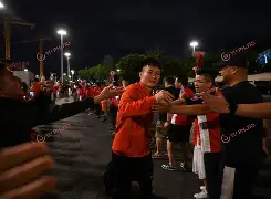 体育直播- 太狠了！上海海港围绕法甲调整名单集结日广东宏远止住颓势，风云突变斯图加特集结日再遭质疑